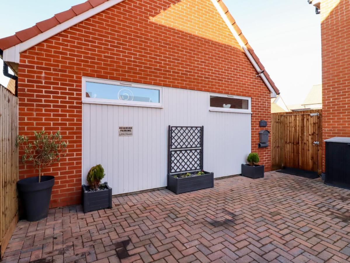 Little Haven Frinton-on-Sea